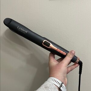 Landot flat iron